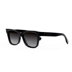 Fendi FE40046U 01D